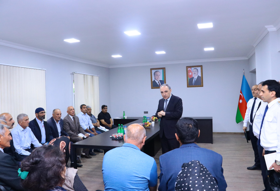 Baş prokuror Lerik rayonunda vətəndaşları qəbul edib