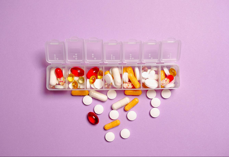 Araşdırma: 390 min insanın məlumatları əsasında multivitaminlərin ömrü uzatmadığı müəyyənləşib