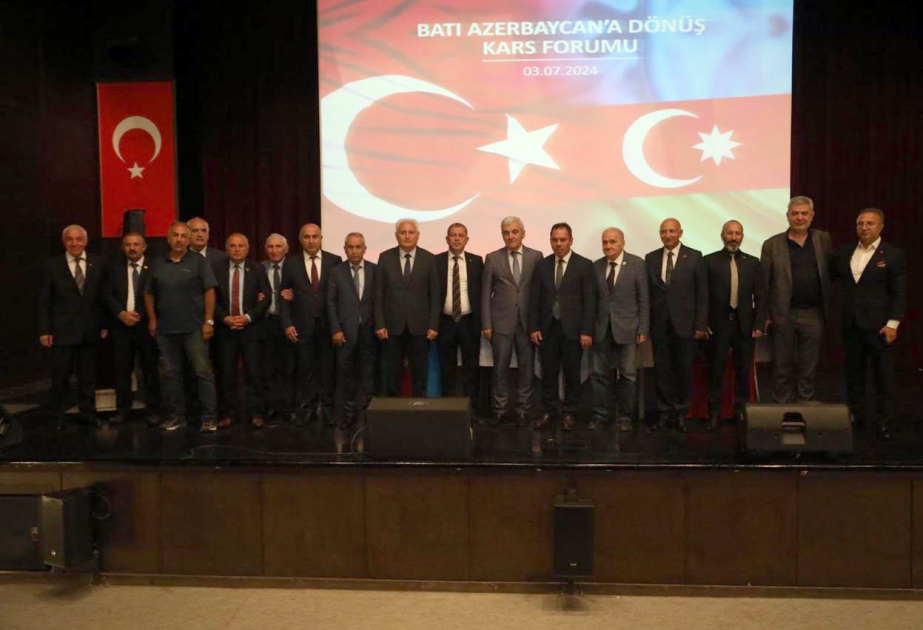 Türkiyədə "Qərbi Azərbaycana Qayıdış" Qars Forumu keçirilib