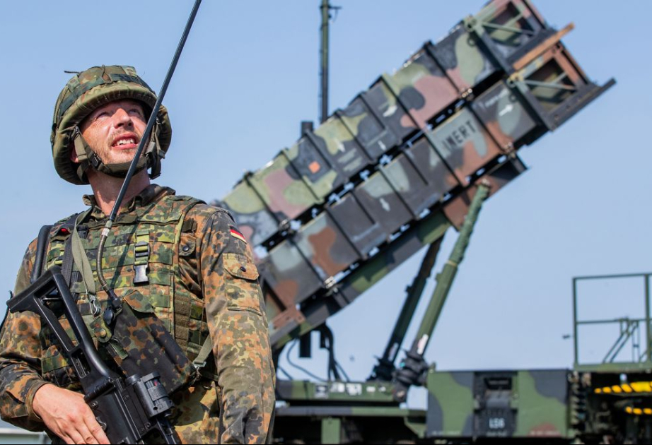 В Украину прибыл третий зенитный ракетный комплекс Patriot