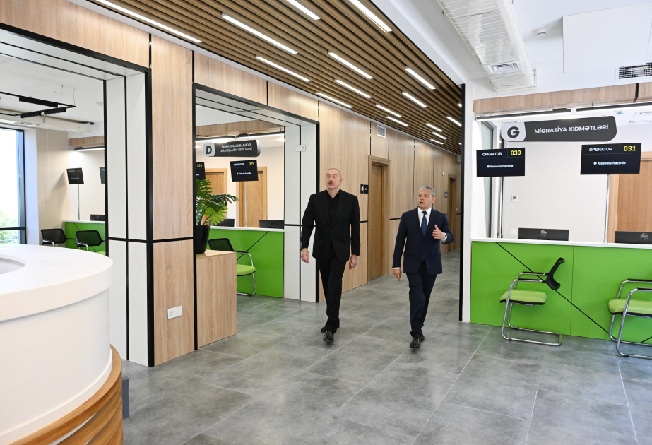 El Presidente de Azerbaiyán asistió a la inauguración del Centro de Servicios Públicos en Shusha tras importantes reparaciones
