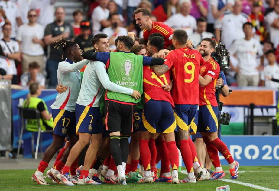 Spain advance to EURO 2024 semifinal after beating hosts Germany in extra time