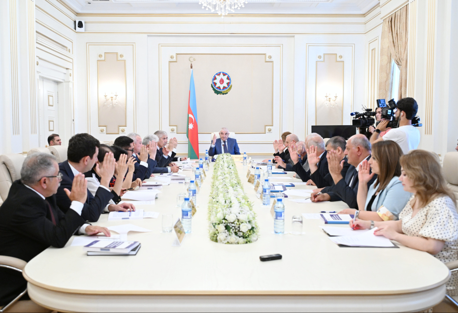 MSK daha 6 siyasi partiyanın səlahiyyətli nümayəndələrini qeydə alıb