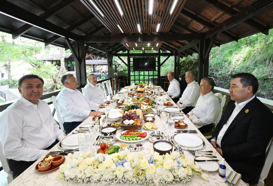 Dinner was hosted on behalf of President Ilham Aliyev in honor of heads of state and government of Organization of Turkic States in Shusha VIDEO