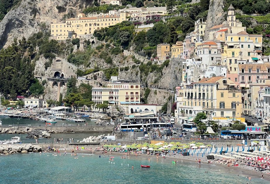 Tirren dənizinin mirvarisi: Amalfi sahili - FOTOREPORTAJ