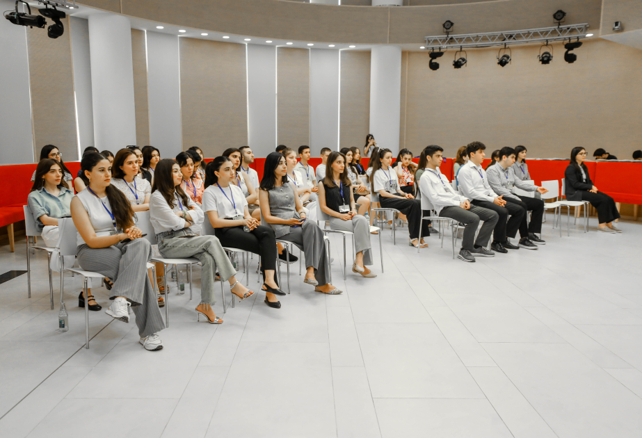 “Həssas qruplarla iş üzrə hüquq klinikası” layihəsinin açılış mərasimi keçirilib