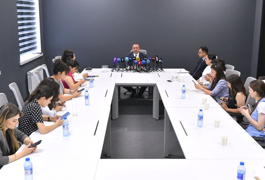 Agentlik rəsmisi: Son iki ildə 600-ə yaxın tərbiyəçi-müəllim mərkəzləşdirilmiş imtahan nəticəsində işə qəbul olunub