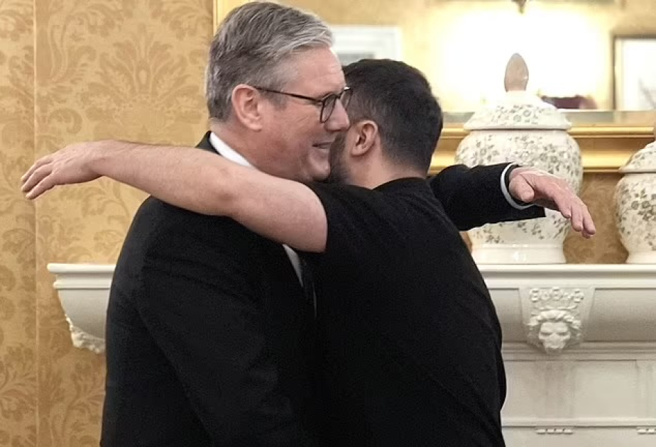 Kir Starmer Vaşinqtonda Zelenski ilə görüşüb