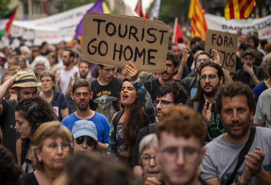 İspaniyada mənzil böhranı evsiz insanların sayını artırıb