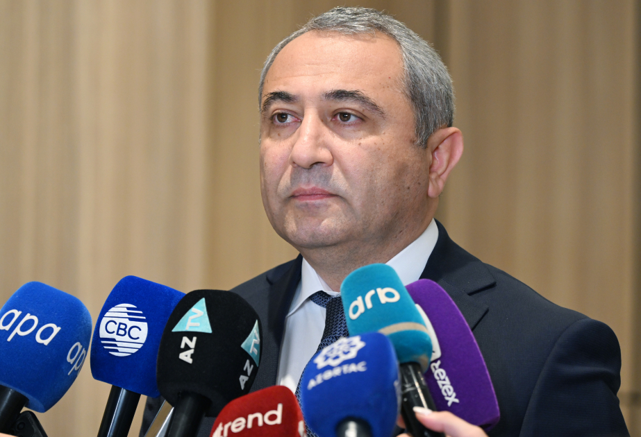 Anar Rzayev: COP29 tədbirinədək Bakıya 160 yeni elektrikli avtobus gətirilərək istifadəyə veriləcək VİDEO