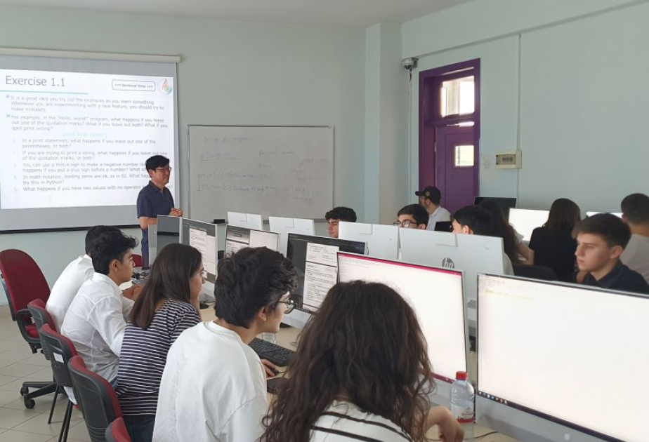 BMU-INHA IDP çərçivəsində yay məktəbinə başlanılıb