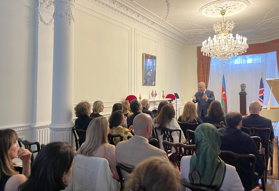 Azərbaycanın diplomatik xidmət orqanları əməkdaşlarının peşə bayramı Londonda qeyd edilib