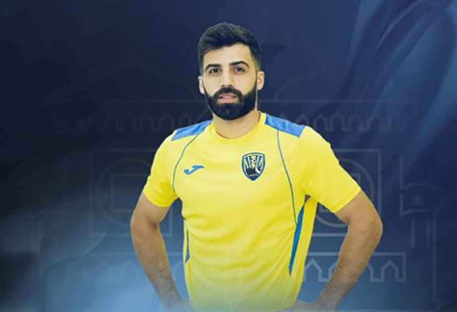 “Kəpəz” futbolçusu ilə müqaviləni yeniləyib