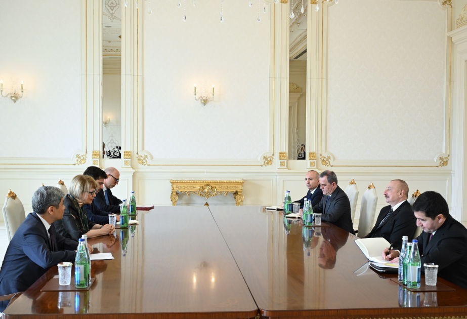 El Presidente de Azerbaiyán recibe a la Secretaria General de la OSCE