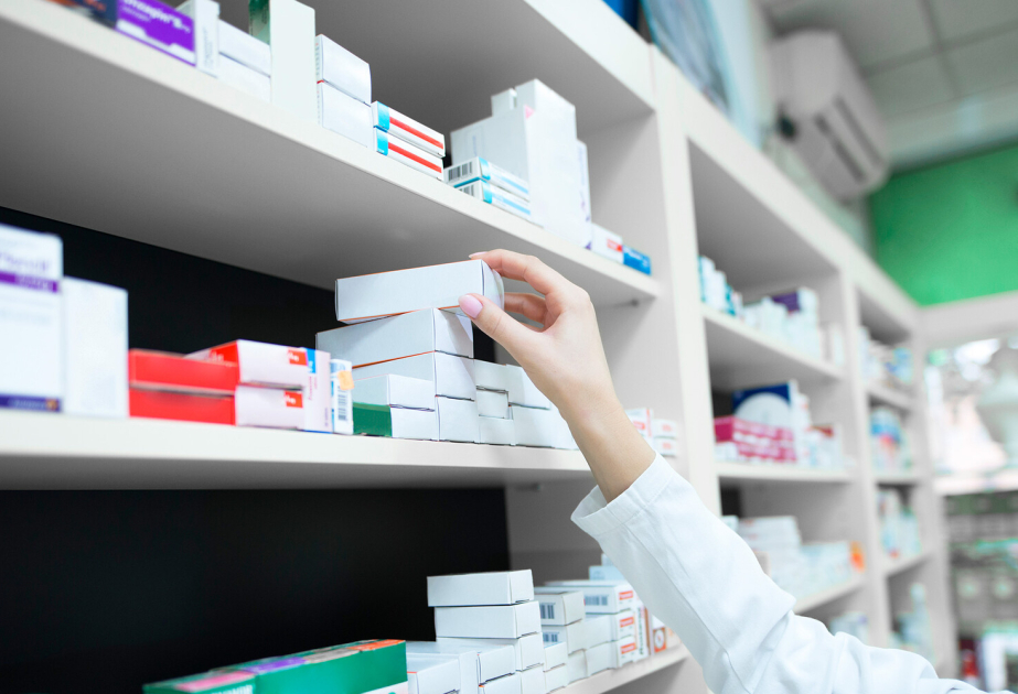 Названы лекарства, которые нужно с осторожностью принимать в жару