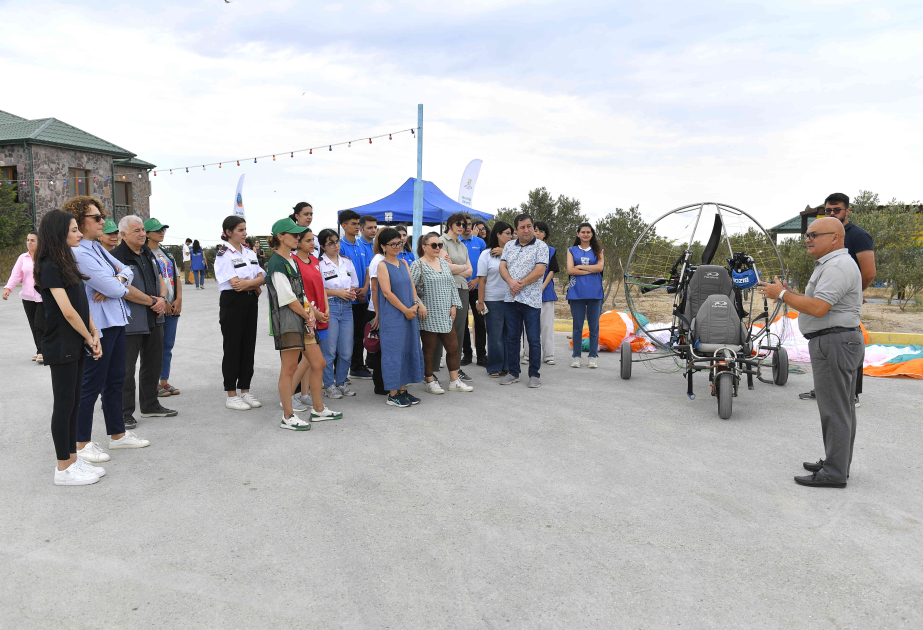 В Абшеронском национальном парке организована выставка поделок из отходов