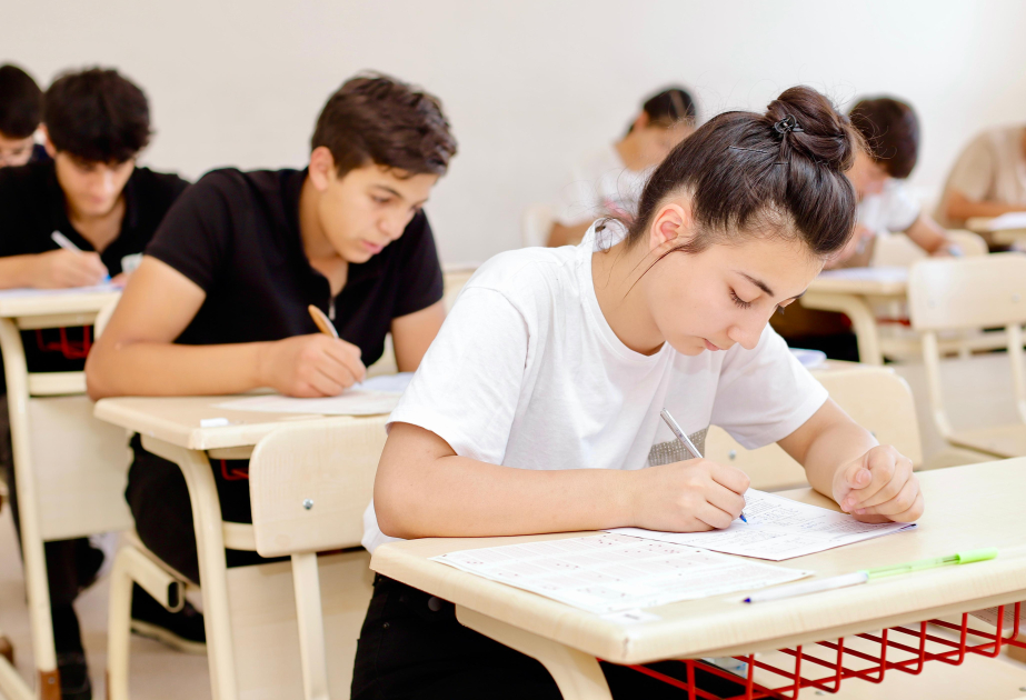 I və IV ixtisas qrupları üzrə qəbul imtahanı başa çatıb