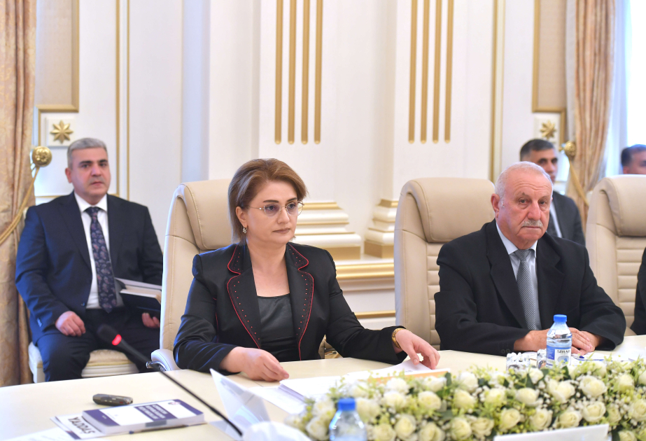 Azerbaijan’s Central Election Commission registers authorized representatives from three more political parties
