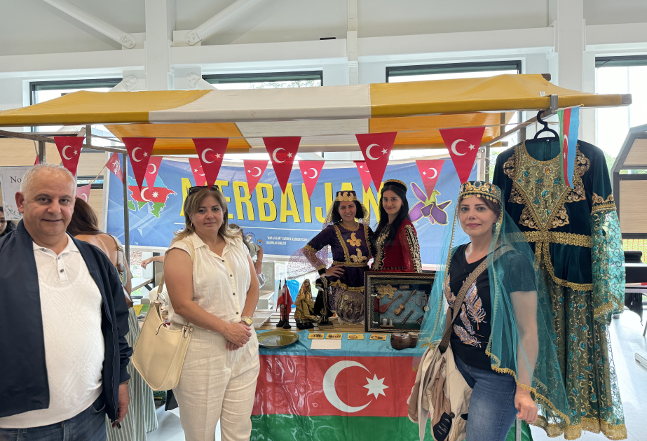 La cultura azerbaiyana fue presentada en la fiesta "Diversidad cultural" en los Países Bajos