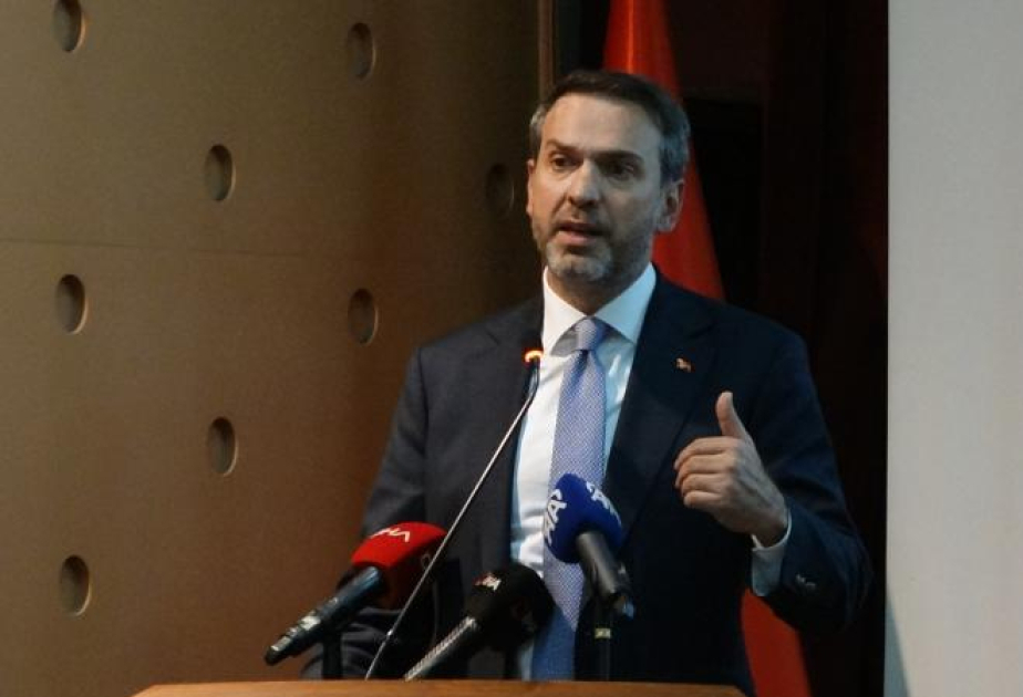 Türkiyəli nazir: Avropaya qaz tədarükünü artırmaq istiqamətində SOCAR ilə birgə işləyirik