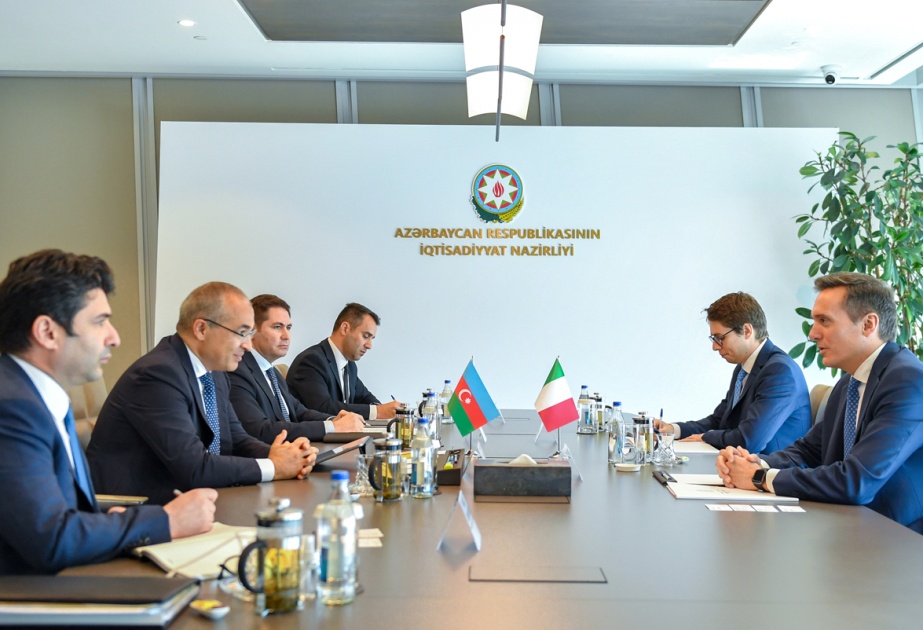 Azerbaijan, Italy discuss developing of Middle Corridor and prospects of cooperation