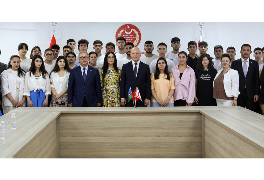 ŞKTC parlamentinin spikeri: Qarabağ müharibəsi şəhidlərinin xatirəsini ehtiramla anırıq