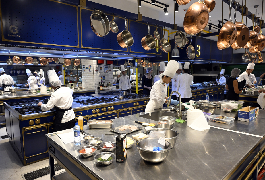 В Баку проходит международный кулинарный конкурс