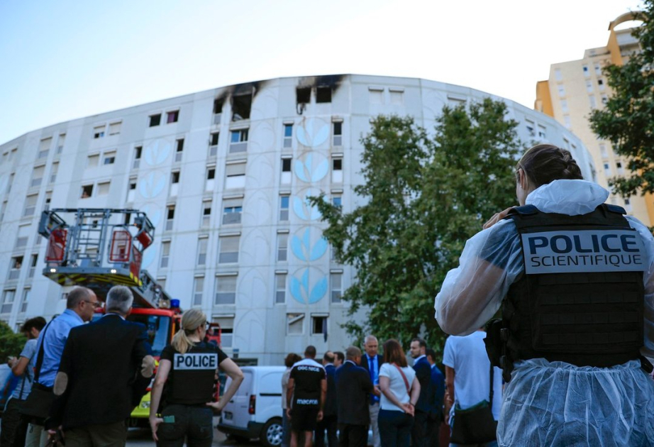 Suspected arson attack in Nice kills 7 including children