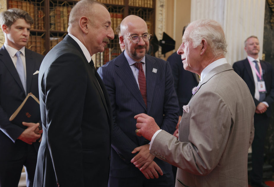 El Presidente Ilham Aliyev asistió a la recepción oficial ofrecida en Oxford en honor de los participantes en la Cumbre