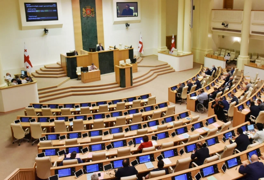 Gürcüstanda amnistiya nəticəsində məhkumların 10 faizi azadlığa çıxacaq