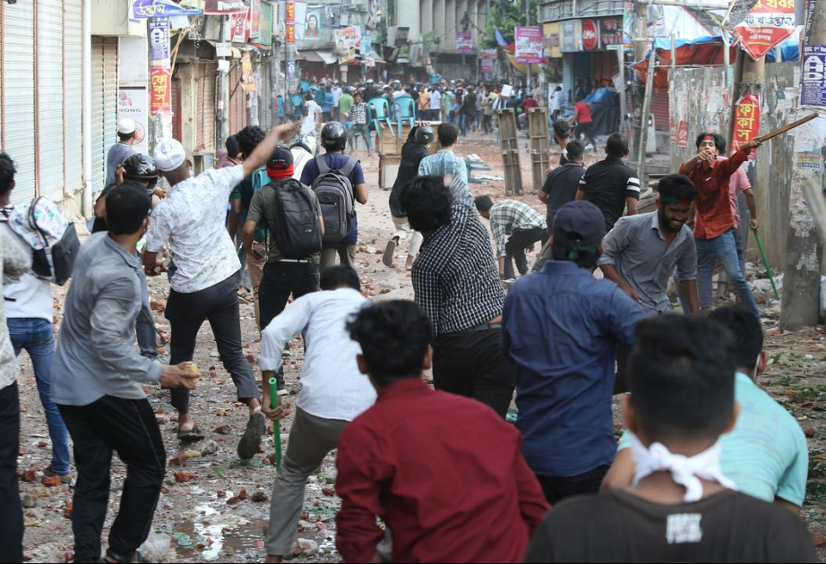 Mehr als 100 Tote bei Studentenprotesten in Bangladesch