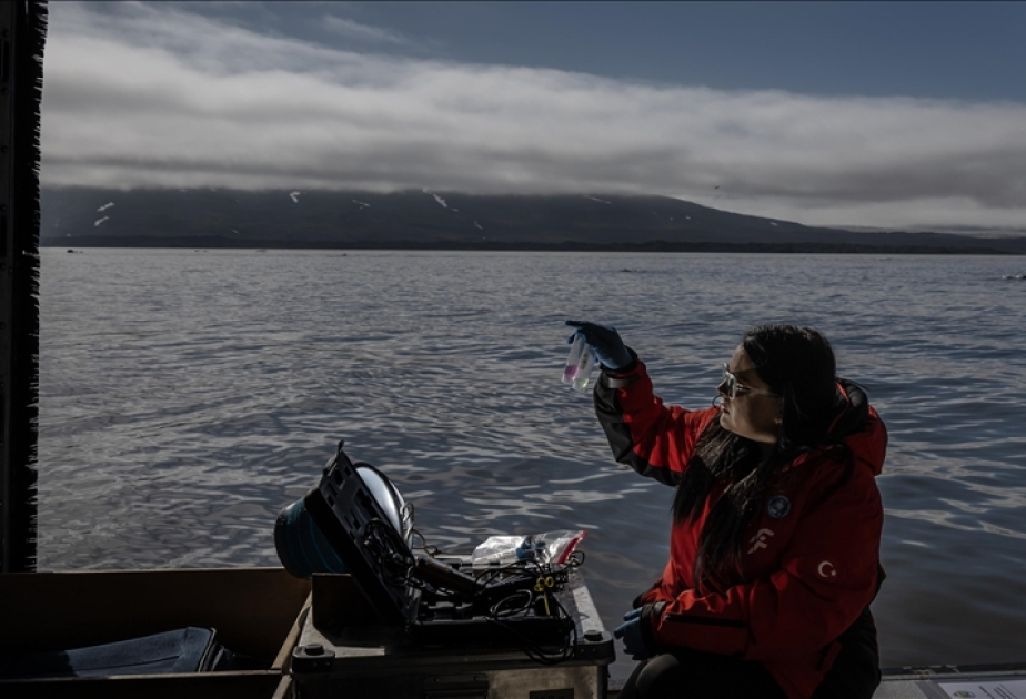 Turkish arctic expedition seeks crucial insights into climate change