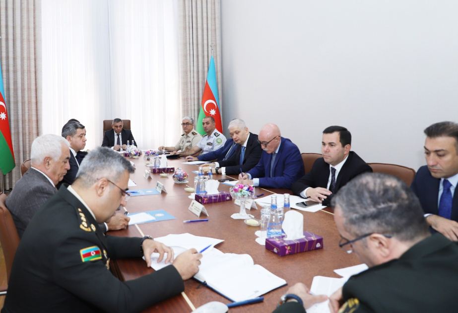 Mərkəzi Çağırış Komissiyasının iclasında iyul çağırışının yekunları müzakirə olunub