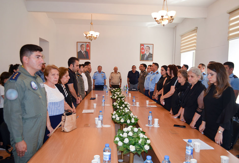 Şəhid hərbi pilot Rəşad Atakişiyevin xatirəsi anılıb