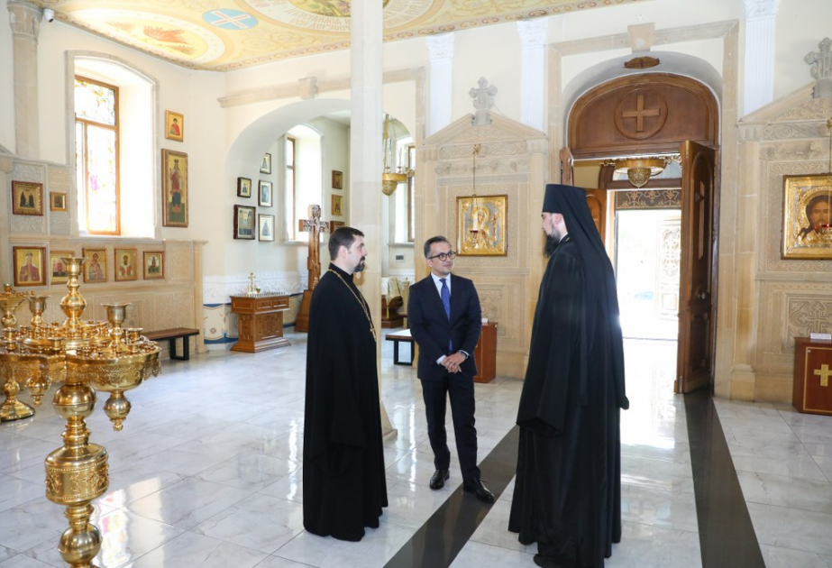 Dövlət Komitəsinin sədri Rus Pravoslav Kilsəsinin Bakı və Azərbaycan Yeparxiyasının fəaliyyəti ilə tanış olub