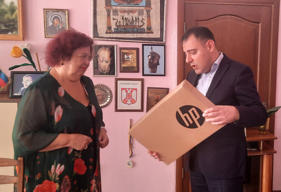 Очередная партия помощи Азербайджанского государства доставлена в лицей имени академика Зарифы Алиевой в Ирпене ВИДЕО