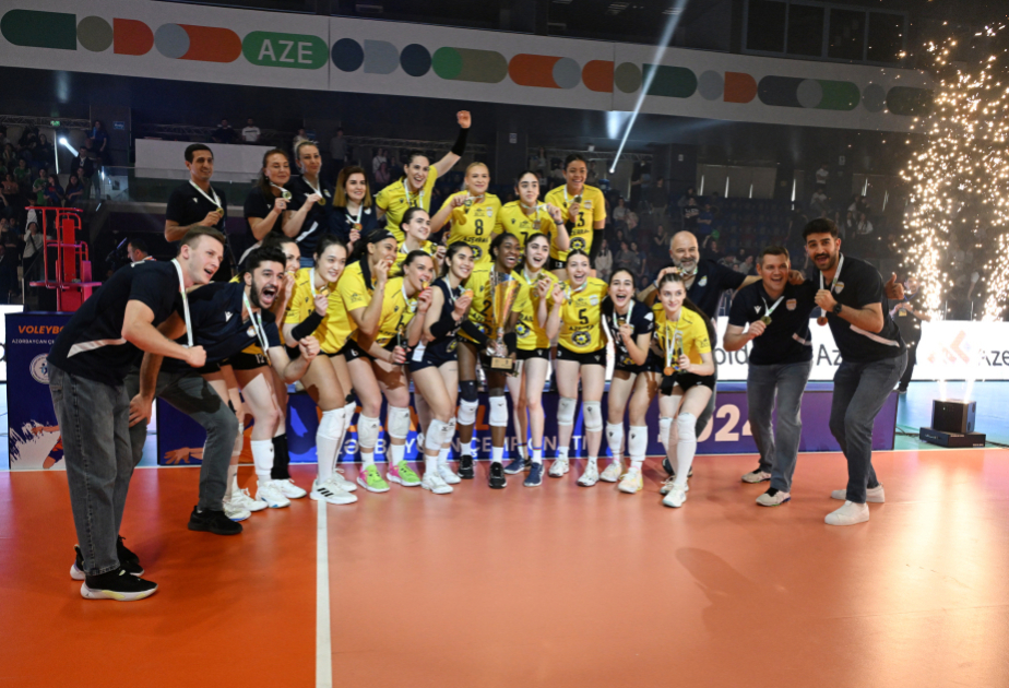 “Azərreyl” komandası türkiyəli voleybolçu ilə vidalaşıb