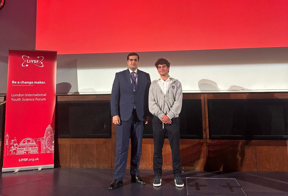 Azərbaycanlı gənc Londonda keçirilən nüfuzlu beynəlxalq forumda iştirak edib