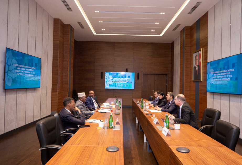 Somalinin naziri “ASAN xidmət”lə tanış olub