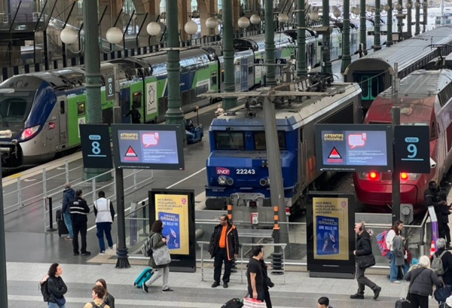 Dəmir yollarında törədilən təxribat səbəbindən London və Paris arasında bir neçə reys təxirə salınıb