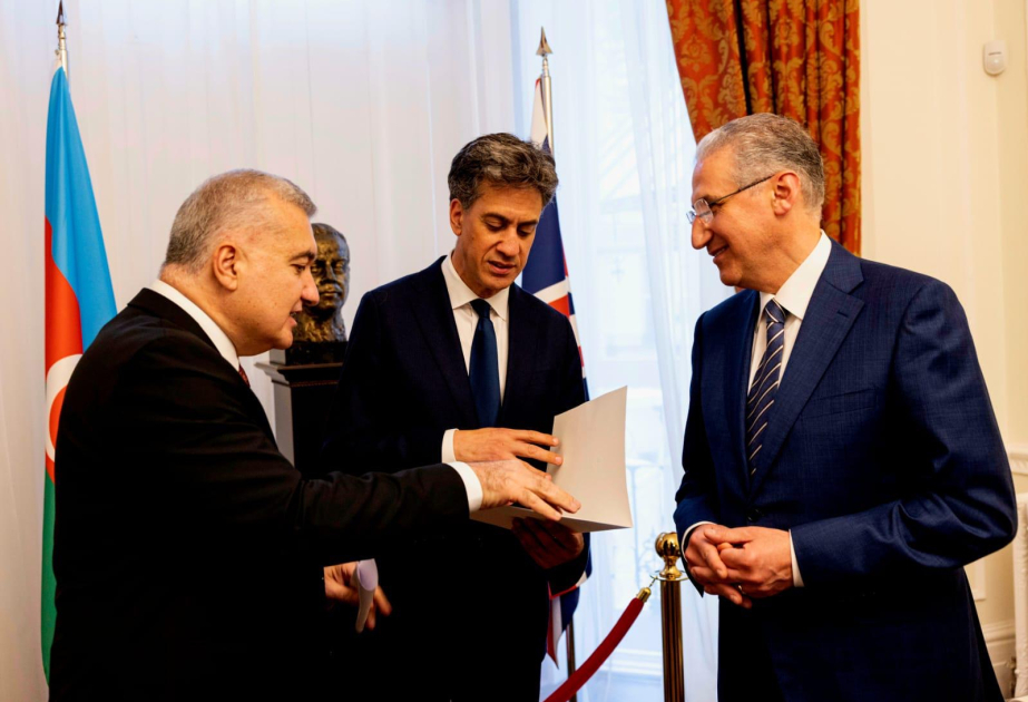 Открытие нового здания посольства Азербайджана в Великобритании посвятили теме COP29