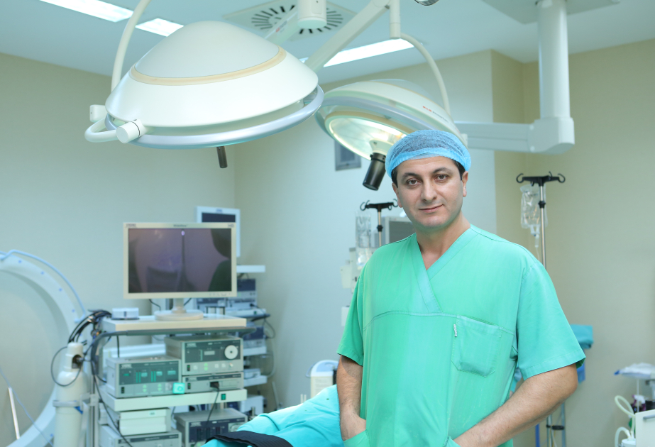 ®  Bud-çanaq oynağında ağrıdan və hərəkət məhdudluğundan əziyyət çəkən pasiyent Mərkəzi Gömrük Hospitalında uğurla əməliyyat olunub