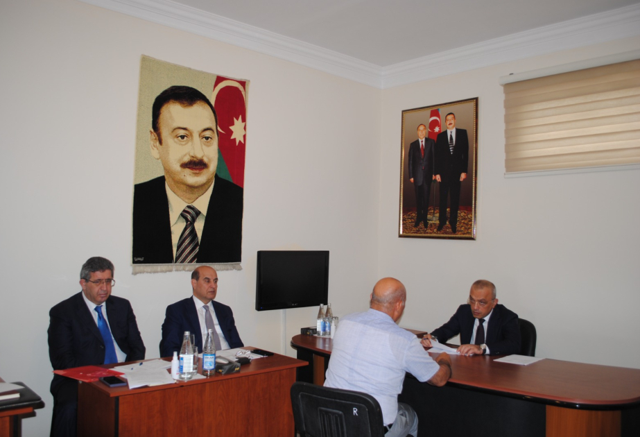 Azərbaycan Dövlət Su Ehtiyatları Agentliyinin sədri Şirvanda vətəndaşlarla görüşüb