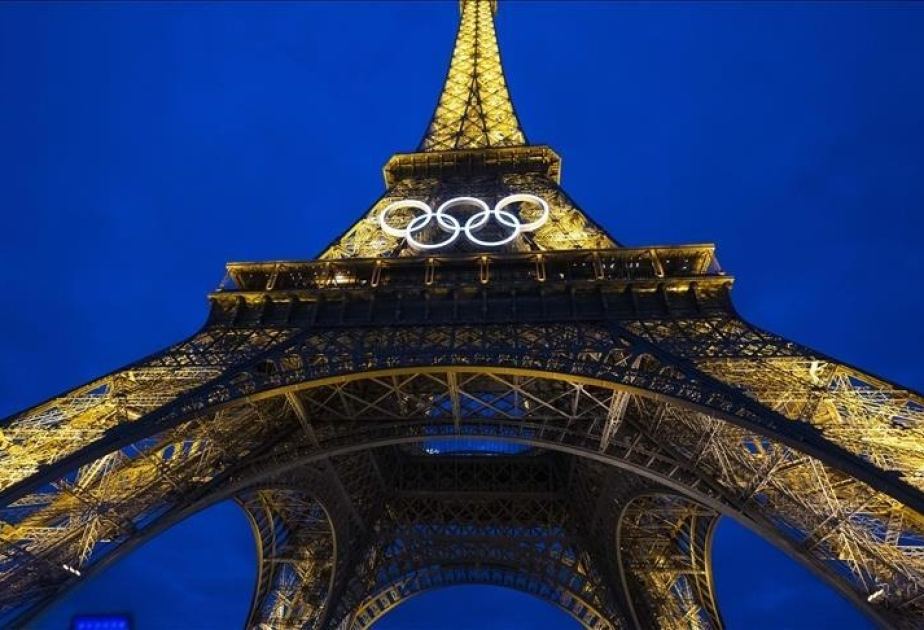 Paris 2024 : interdite de porter son foulard, une athlète française le remplace par une casquette
