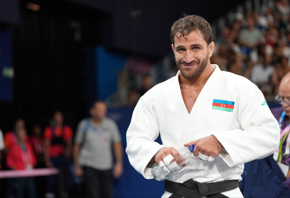 Paris 2024 : Hidayet Heydarov se hisse en demi-finale