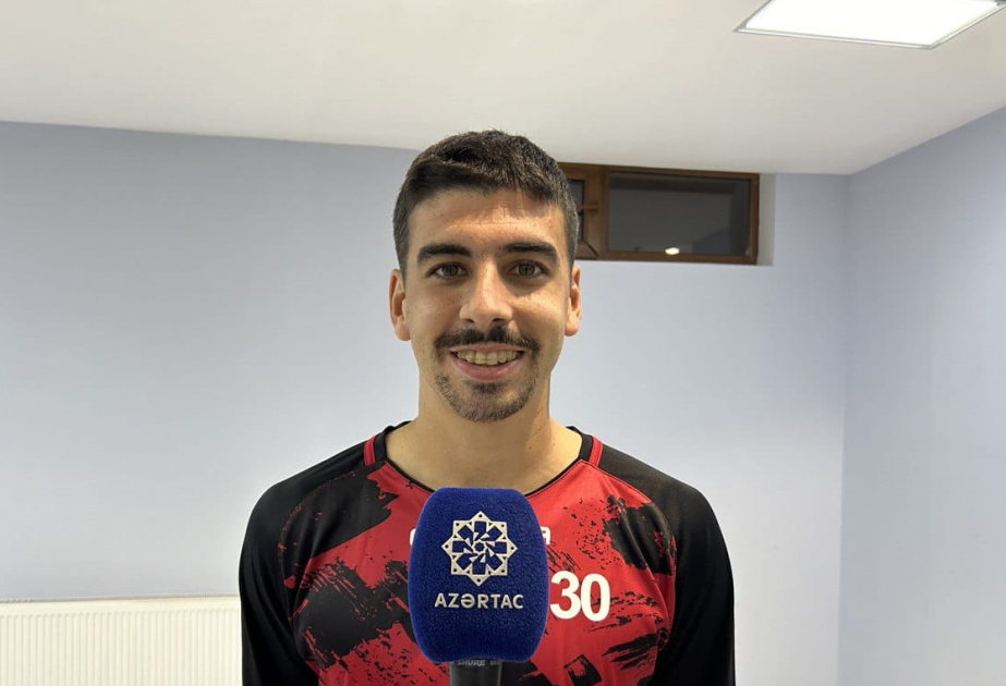 “Linkoln”un futbolçusu: “Qarabağ” kimi komandaya qarşı oynamaq inanılmazdır