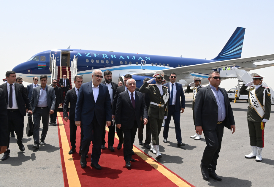 Aserbaidschans Premierminister besucht Iran