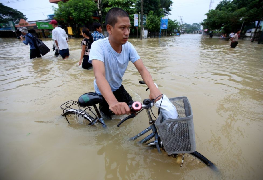 Daşqınlar səbəbindən Myanmada 113 məktəb bağlanıb