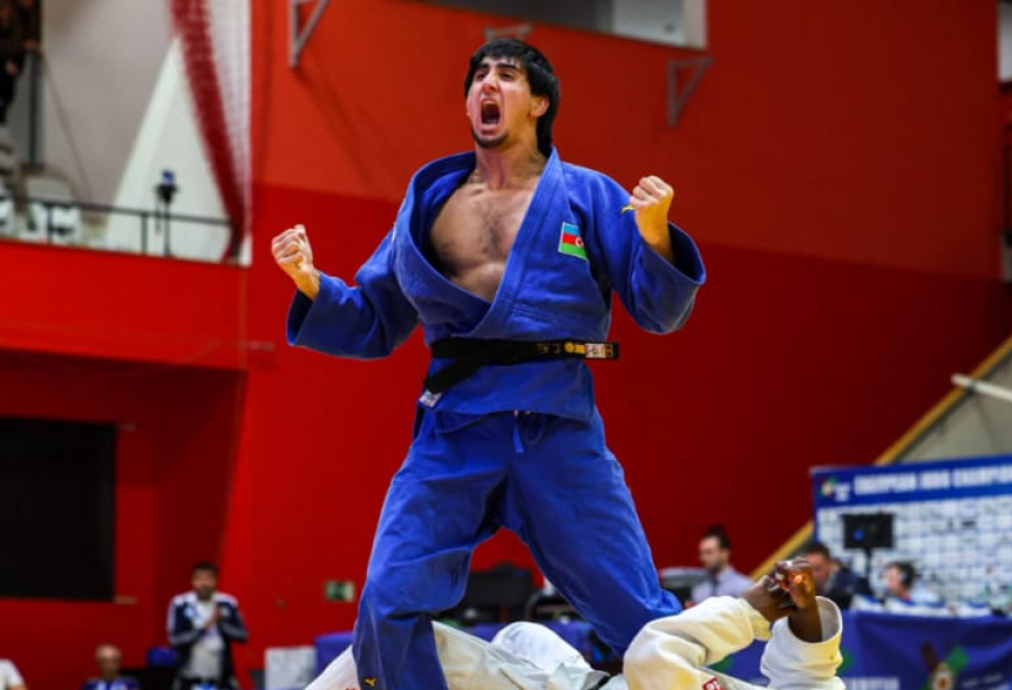 El judoca azerbaiyano alcanza los octavos de final en "París-2024"