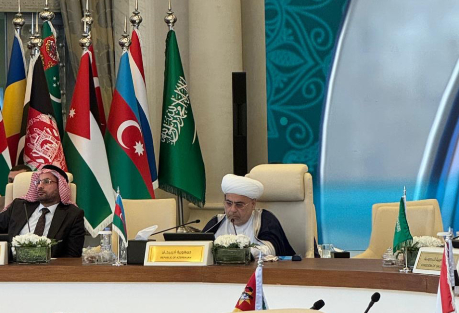 Allahşükür Paşazadə: İslam daxili münaqişələrin aradan qaldırılmasına xidmət etməlidir